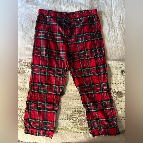 Petite Plume Women's Brushed Cotton Pajama Set in Imperial Tartan | XL - Picture 7 of 9